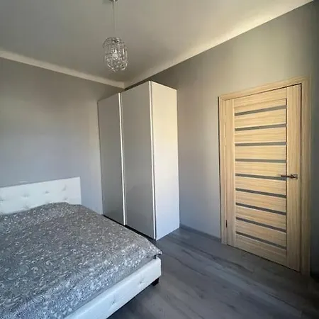 Daire Minimalist Apartment-free Parking, Self Check In *