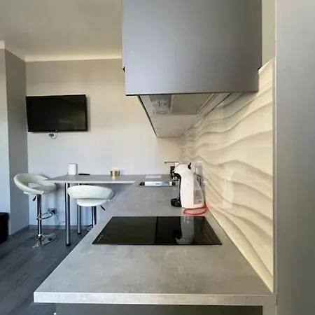 Daire Minimalist Apartment-free Parking, Self Check In