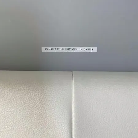 Minimalist Apartment-free Parking, Self Check In
