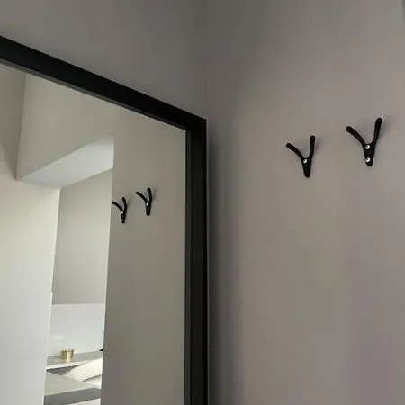 Minimalist Apartment-free Parking, Self Check In Daire *